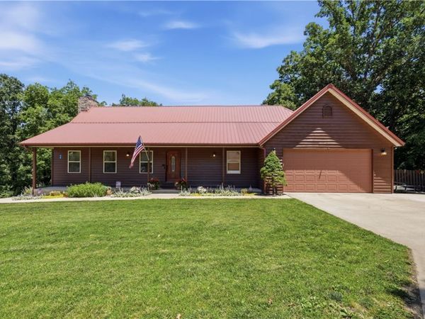 716 E Hilltop Drive, Rogers, AR 72756