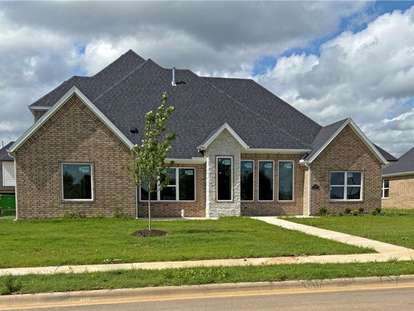 3002 SW Setting Sun Drive, Bentonville, AR 72713