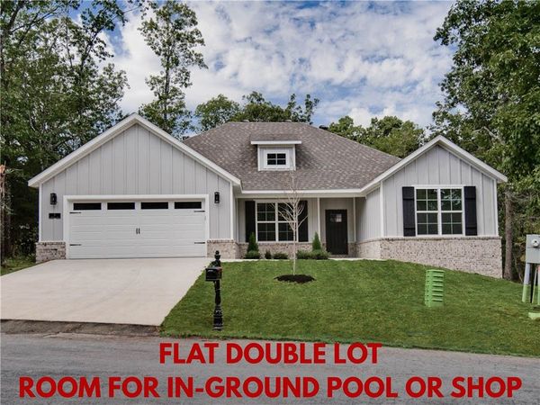 28 Kirkcolm Drive , Bella Vista, AR 72715