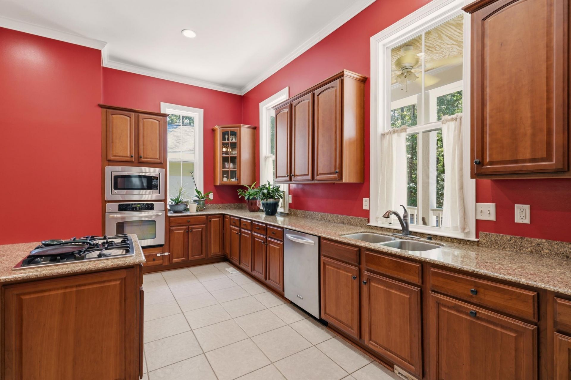 1404 Leisure Drive Photo 13