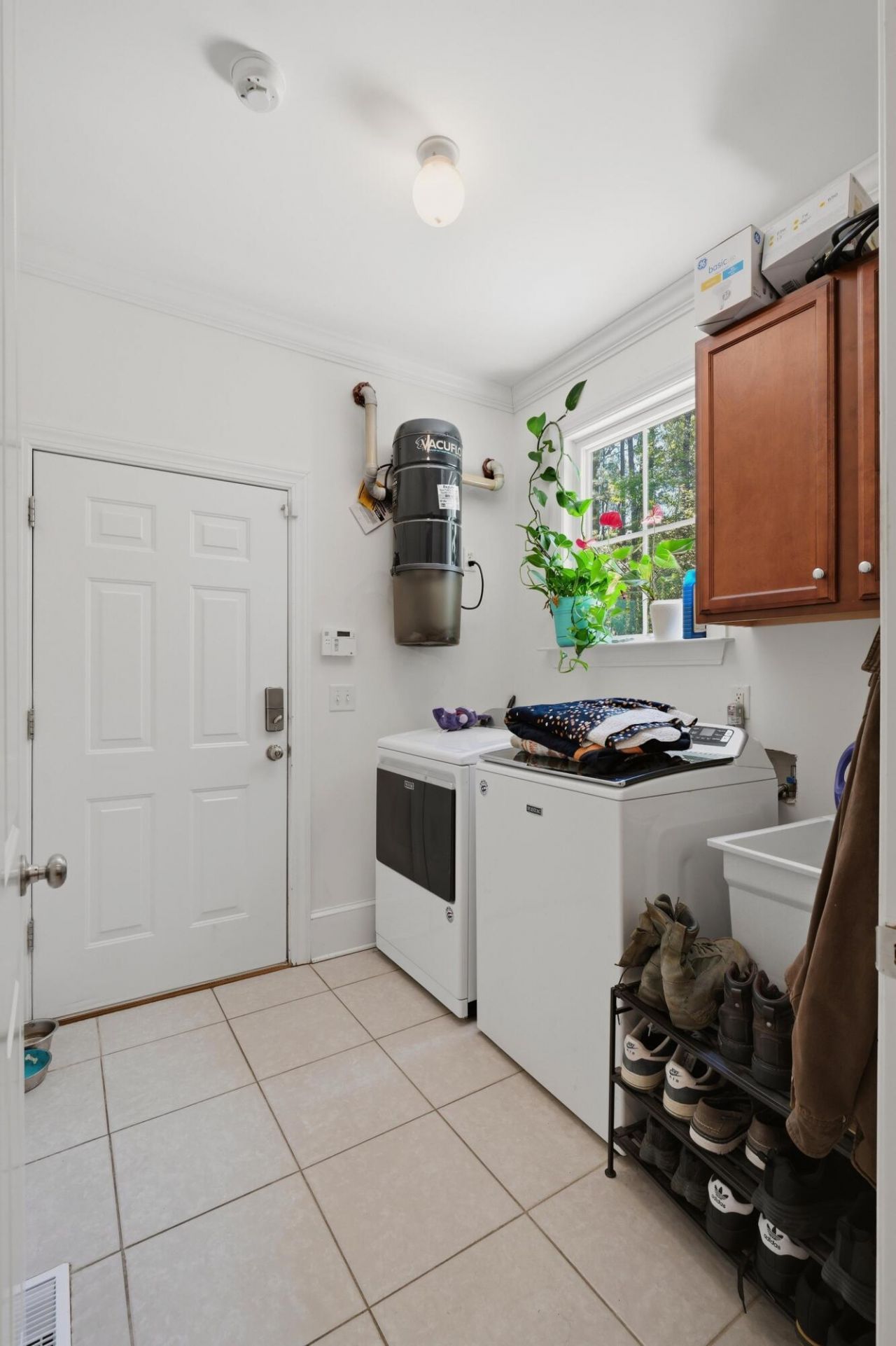 1404 Leisure Drive Photo 24