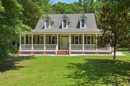 1404 Leisure Drive photo 4