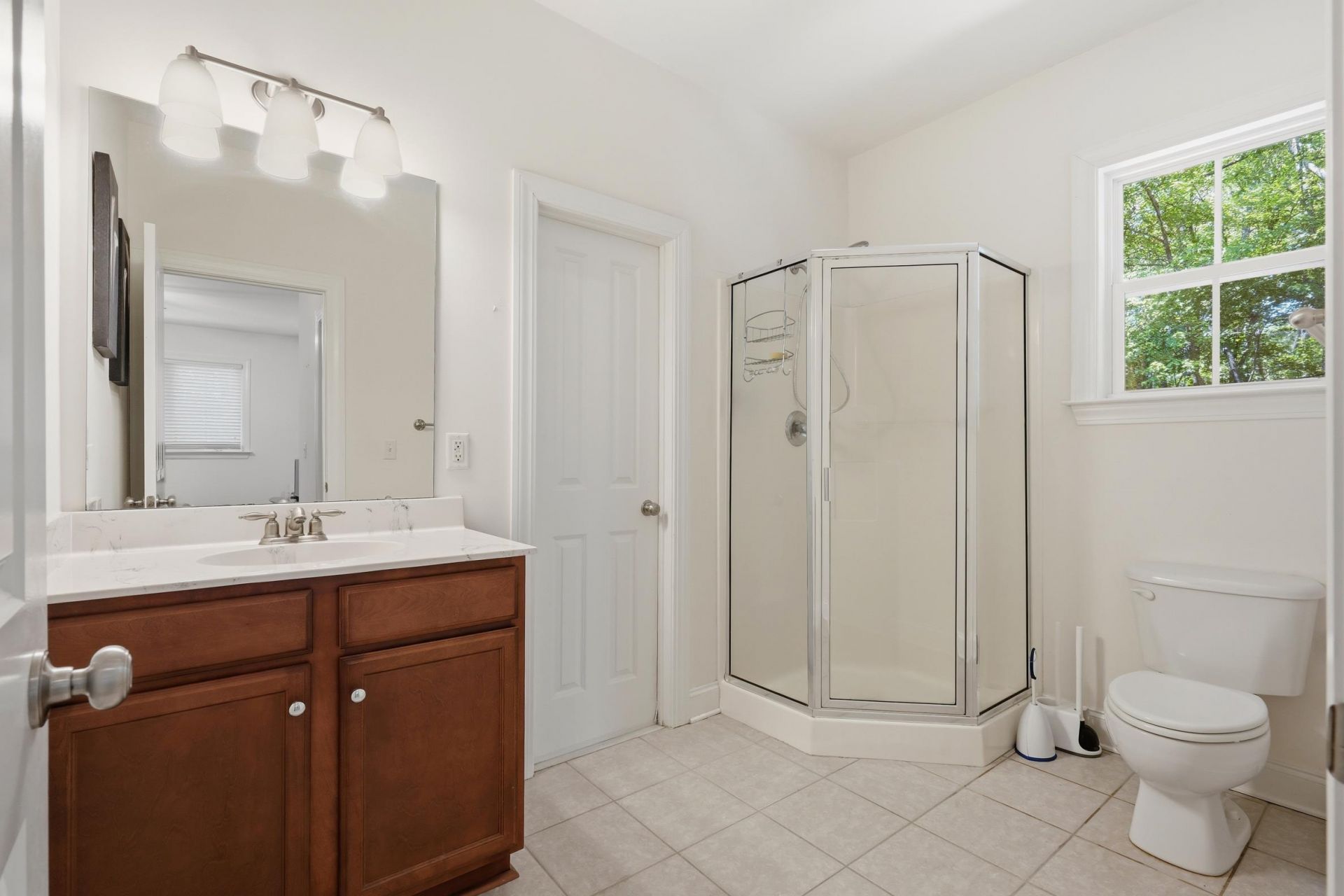 1404 Leisure Drive Photo 30