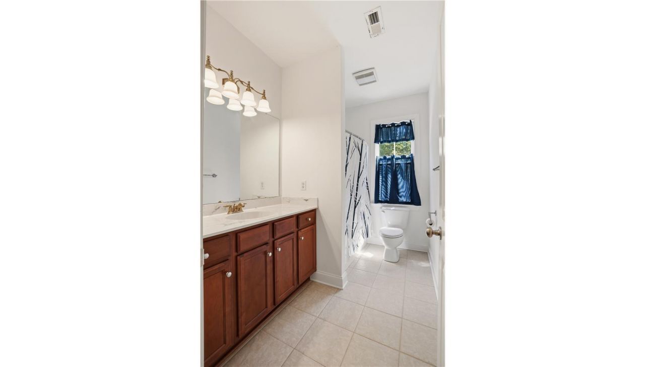 1404 Leisure Drive Photo 31