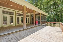 1404 Leisure Drive photo 4