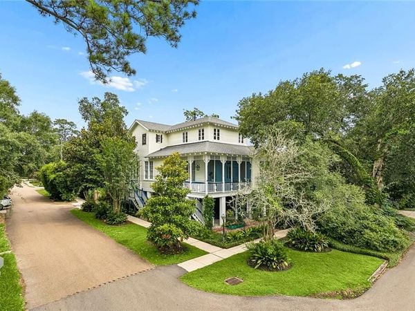 147 MARIGNY Avenue, Mandeville, LA 70448