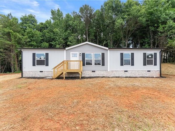 6708 Eastwind Drive , Lula, GA 30554