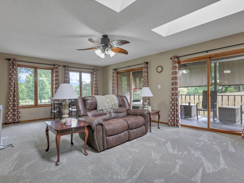 855 E Village Drive , Newark, OH 43055 Photo 38