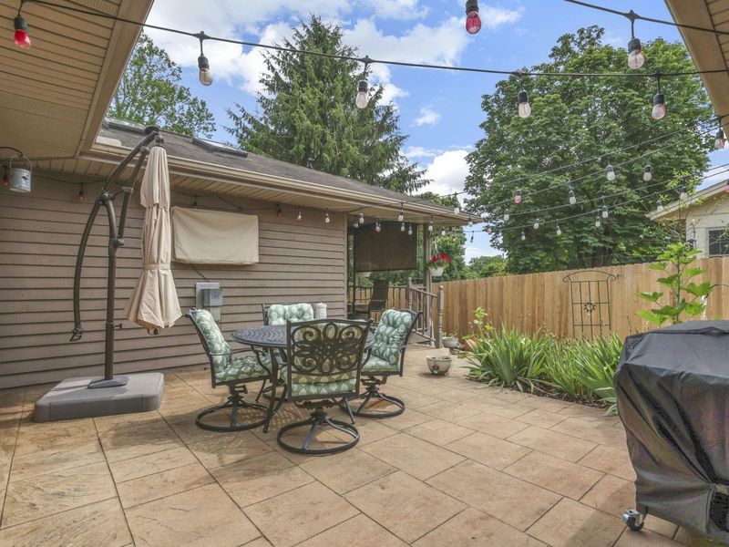855 E Village Drive , Newark, OH 43055 Photo 50