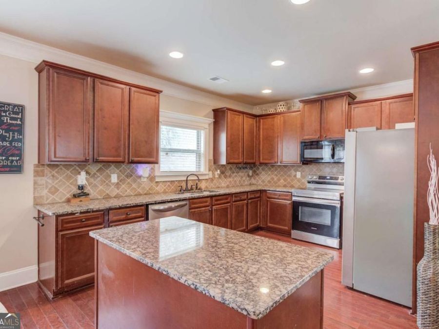 Property Image 16