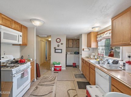5385 Madeiros Drive, Sun Valley, NV 89433 Photo