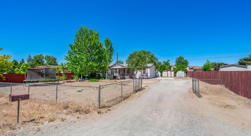 5625 Duclercque Way, Sun Valley, NV 89433 Photo