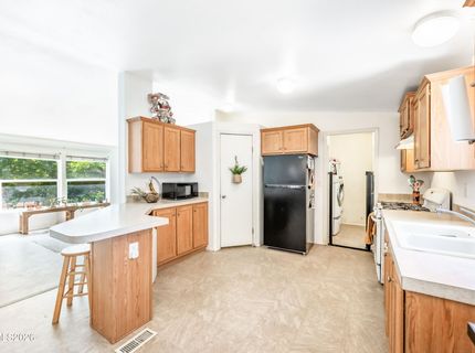 5625 Duclercque Way, Sun Valley, NV 89433 Photo