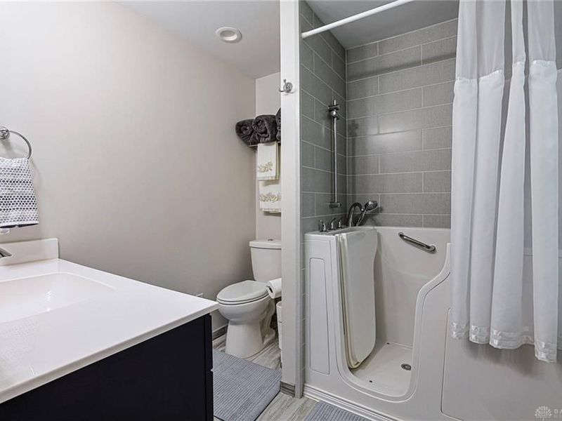 106 Stolz Drive, Middletown, OH 45042 Photo 20