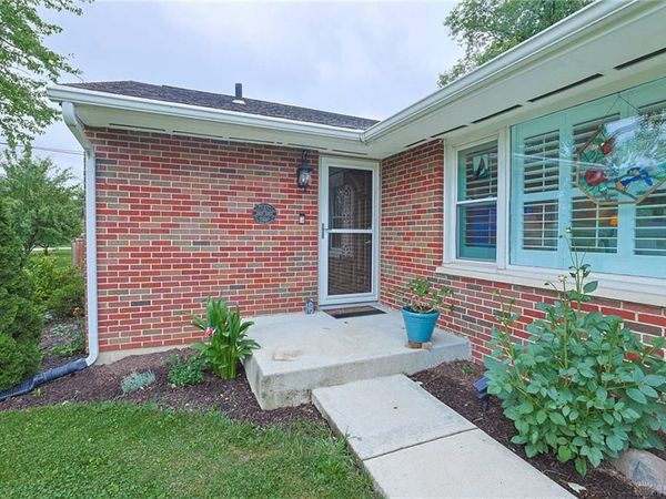 106 Stolz Drive, Middletown, OH 45042