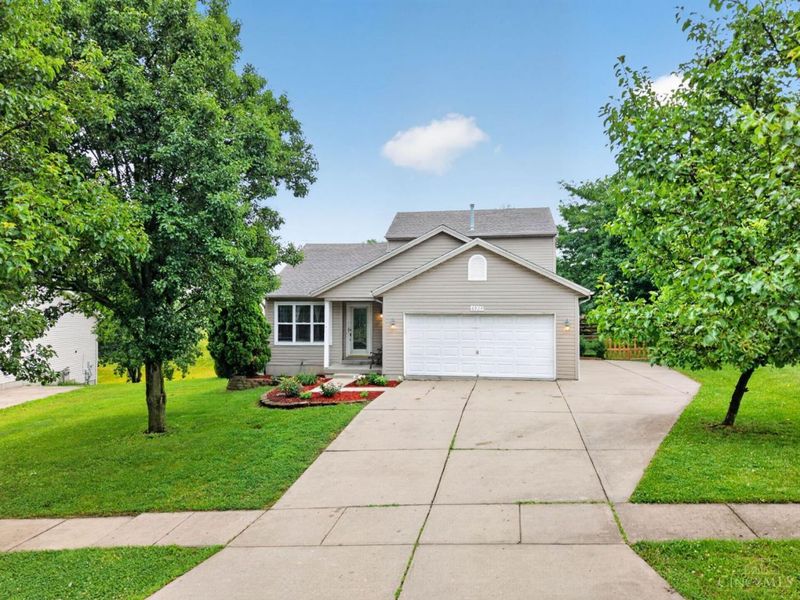 6924 Beagle Drive, Fairfield Twp, OH 45011 Photo 2