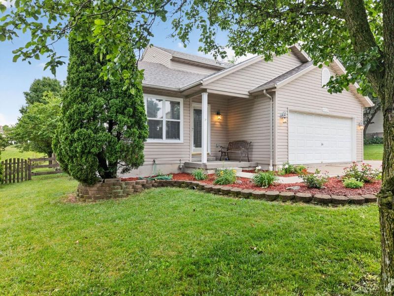6924 Beagle Drive, Fairfield Twp, OH 45011 Photo 3