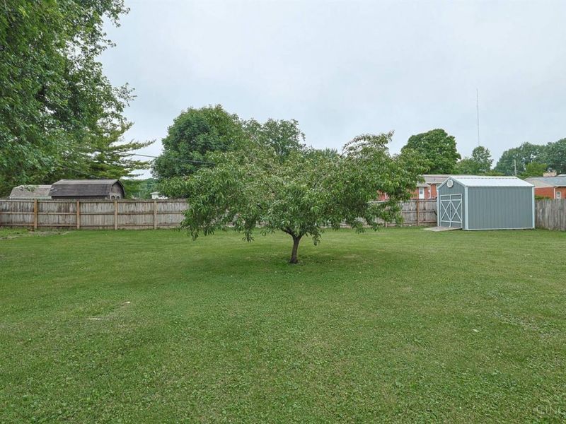 106 Stolz Drive, Middletown, OH 45042 Photo 35