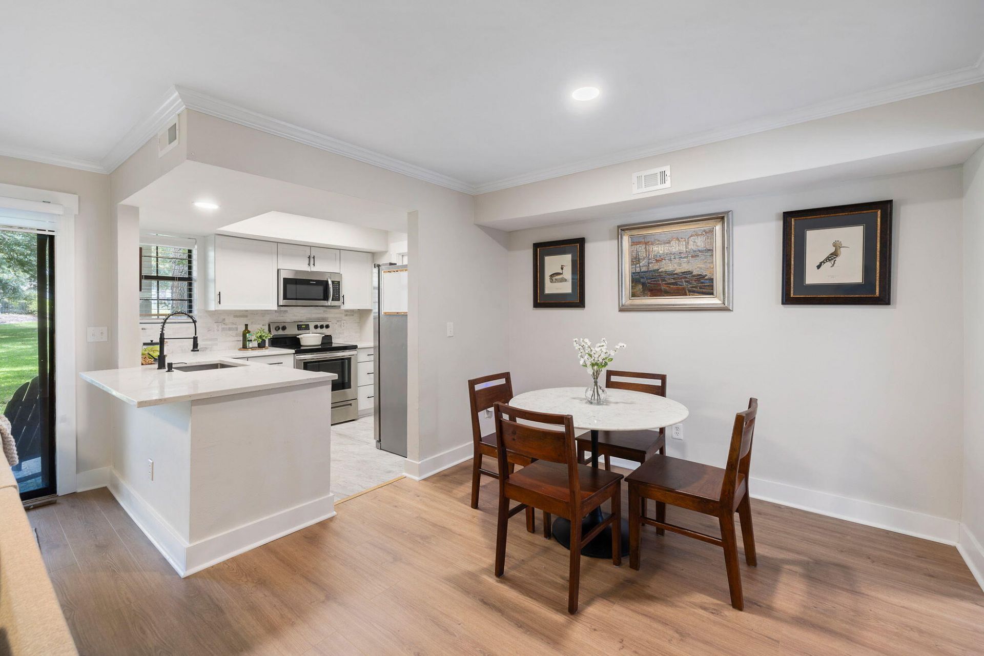 1851 Montclair Drive Photo 4