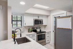 1851 Montclair Drive photo 4