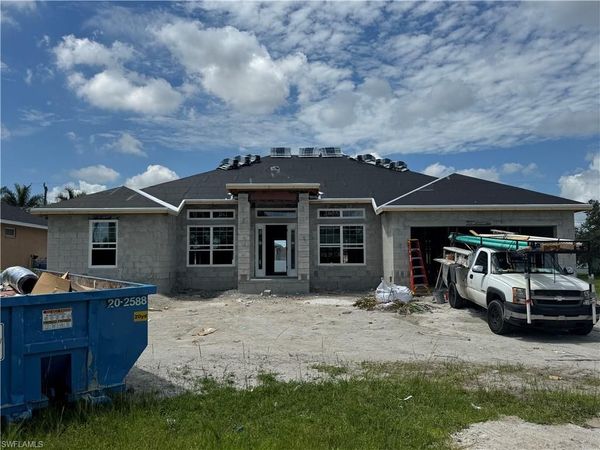 2718 NW 4th TER , CAPE CORAL, FL 33993
