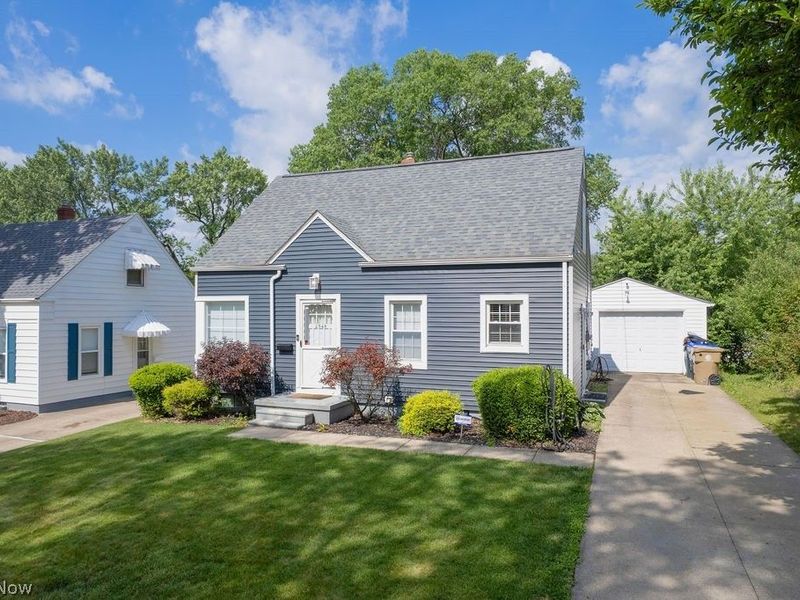 2548 23rd Street, Cuyahoga Falls, OH 44223 Photo 1
