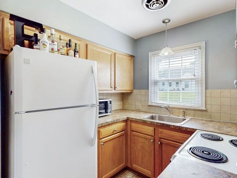 2548 23rd Street, Cuyahoga Falls, OH 44223 Photo 16