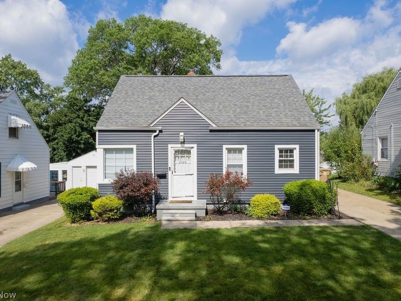 2548 23rd Street, Cuyahoga Falls, OH 44223 Photo 3