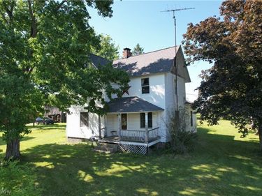 15760 N Palmyra Road, Diamond, OH 44429