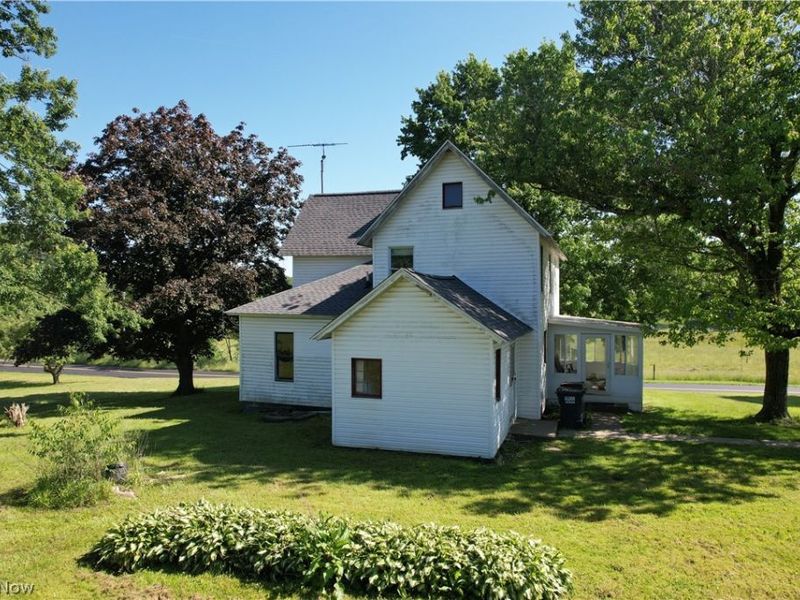 15760 N Palmyra Road, Diamond, OH 44429 Photo 12