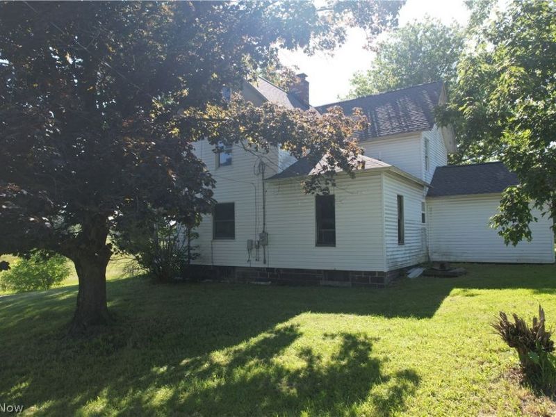 15760 N Palmyra Road, Diamond, OH 44429 Photo 13