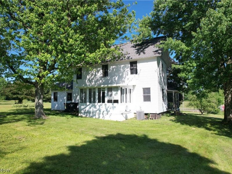 15760 N Palmyra Road, Diamond, OH 44429 Photo 14