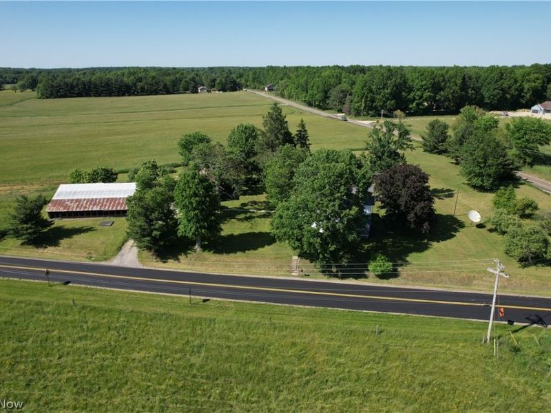 15760 N Palmyra Road, Diamond, OH 44429 Photo 9