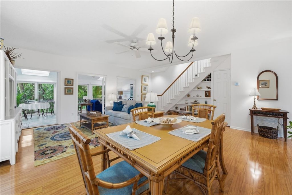 1340 Ivy Court, Unit 213, Vero Beach, FL 32963 Photo