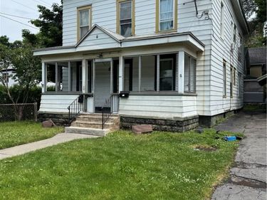 1014 Carbon Street , Syracuse, NY 13208