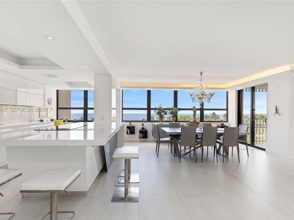 3 Grove Isle Dr, Unit C502, Miami, FL 33133