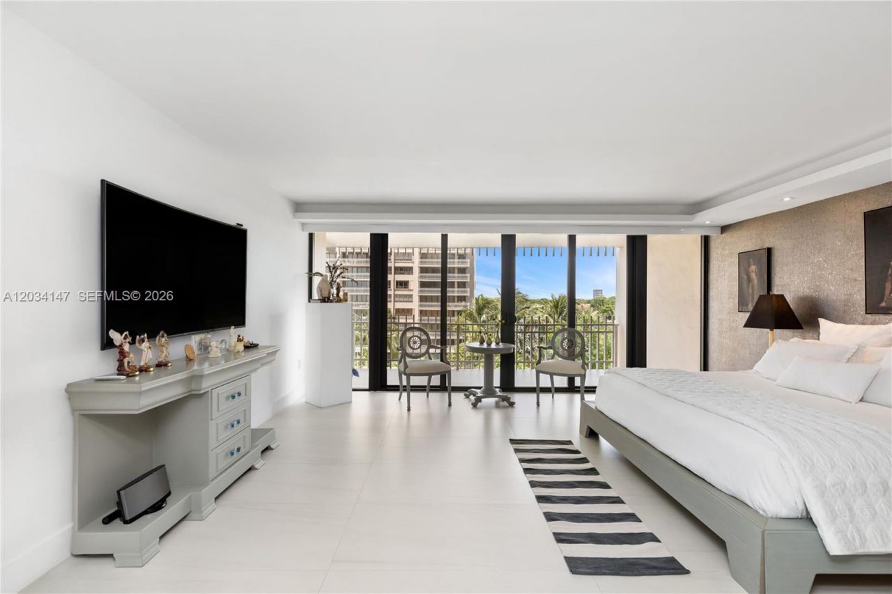 3 Grove Isle Dr, Unit C502, Miami, FL 33133 Photo