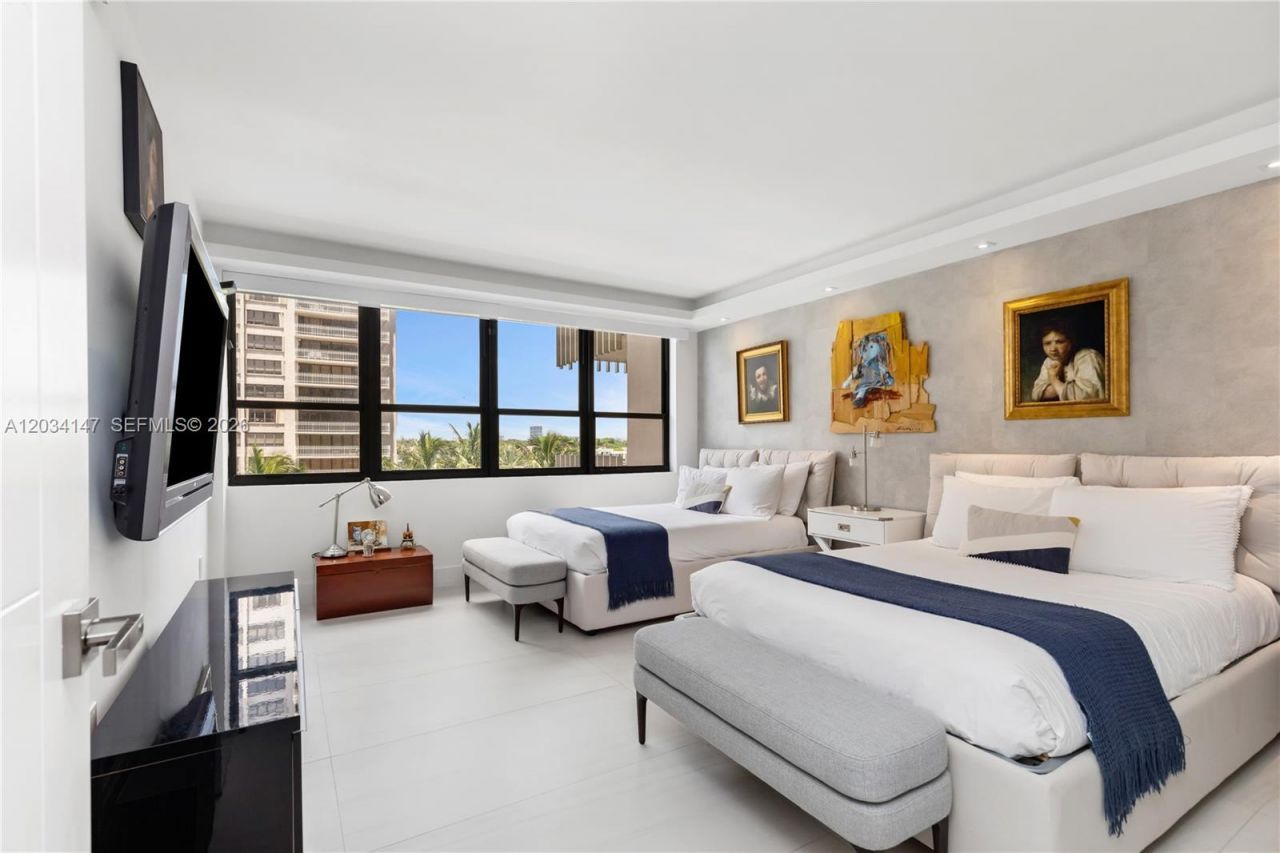 3 Grove Isle Dr, Unit C502, Miami, FL 33133 Photo
