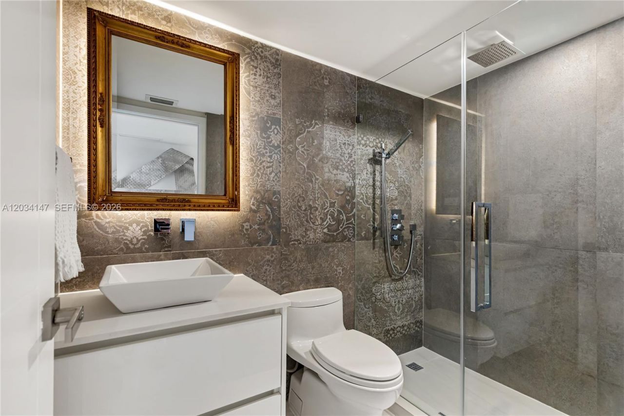 3 Grove Isle Dr, Unit C502, Miami, FL 33133 Photo