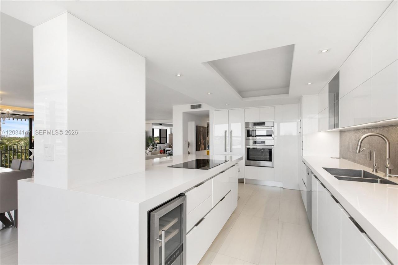 3 Grove Isle Dr, Unit C502, Miami, FL 33133 Photo