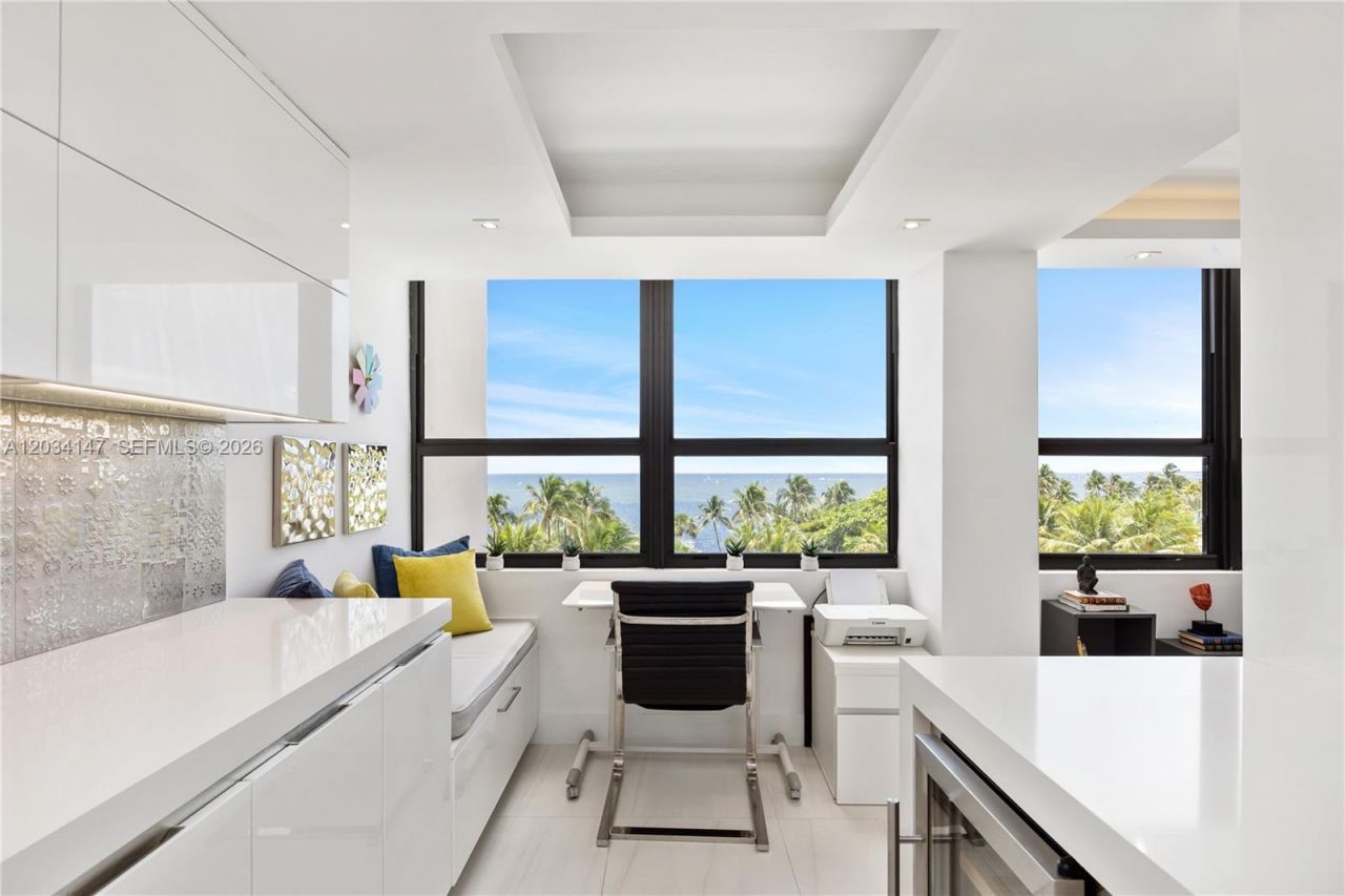 3 Grove Isle Dr, Unit C502, Miami, FL 33133 Photo
