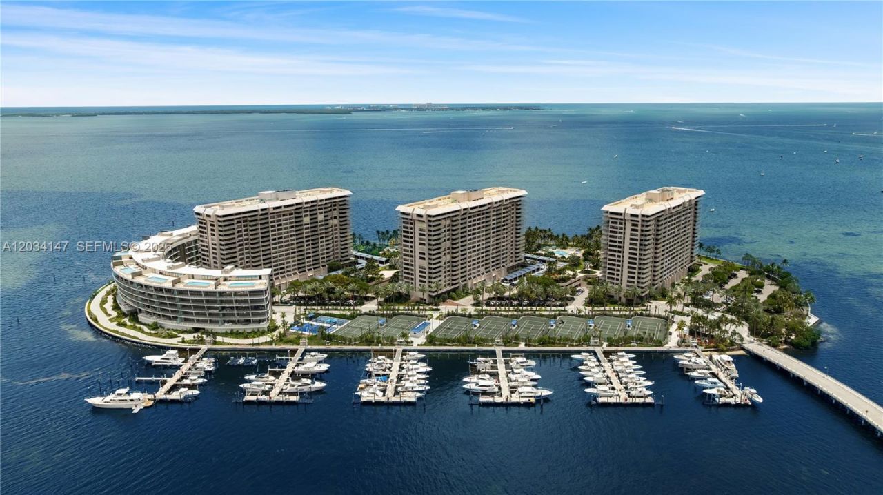 3 Grove Isle Dr, Unit C502, Miami, FL 33133 Photo