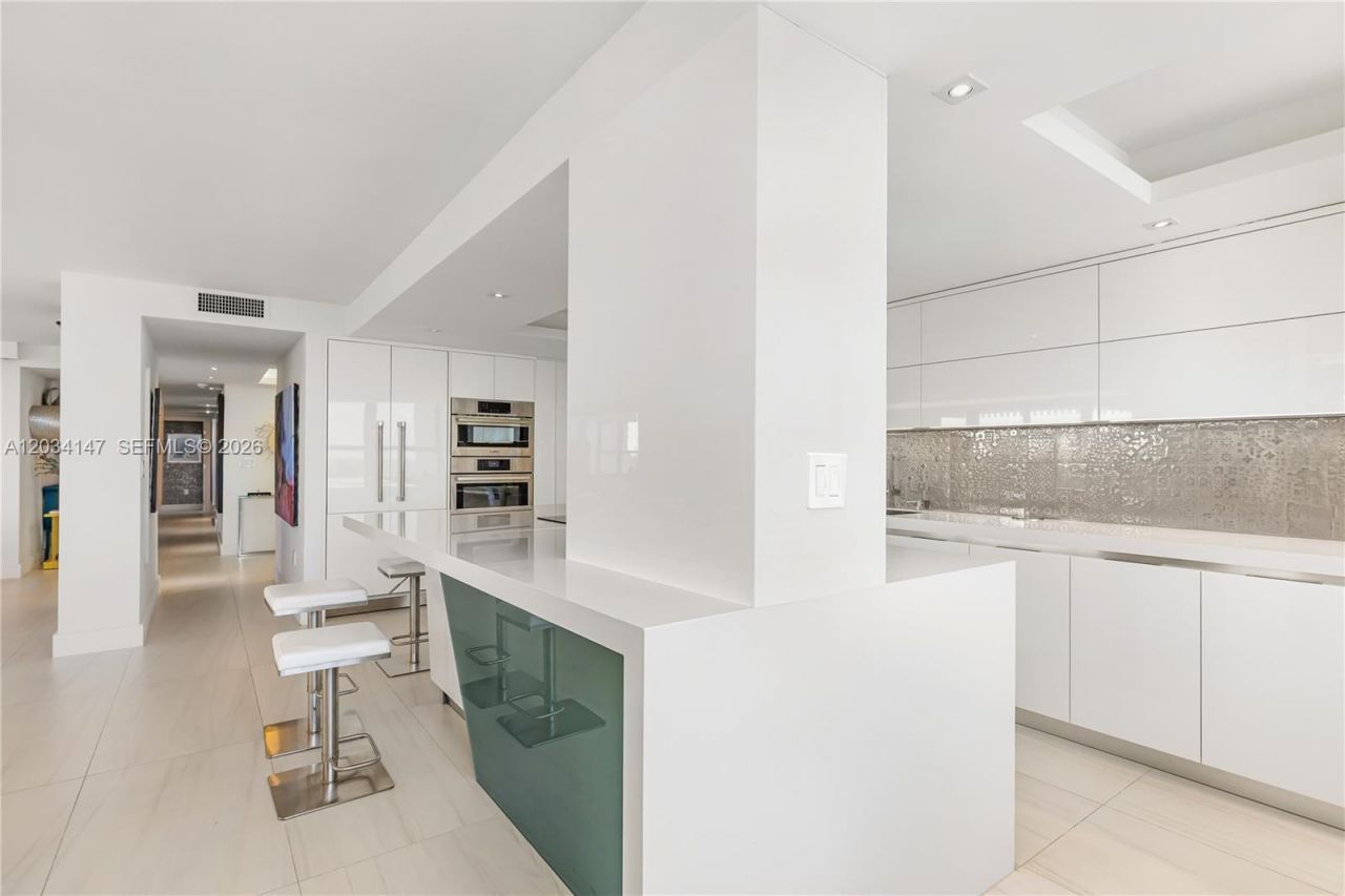 3 Grove Isle Dr, Unit C502, Miami, FL 33133 Photo
