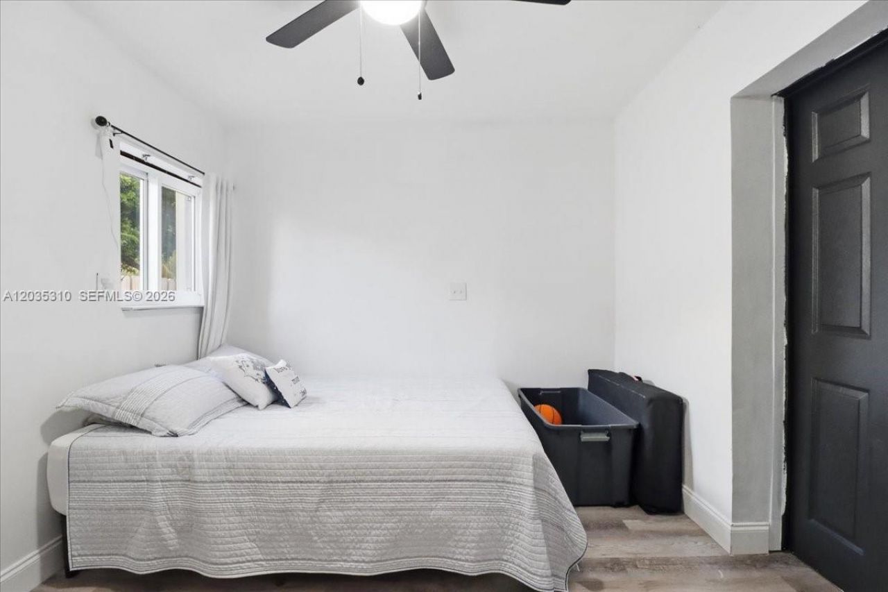 7551 Polk St , Hollywood, FL 33024 Photo