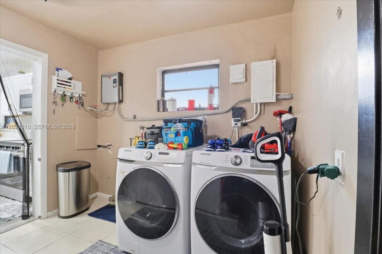7551 Polk St , Hollywood, FL 33024 Photo