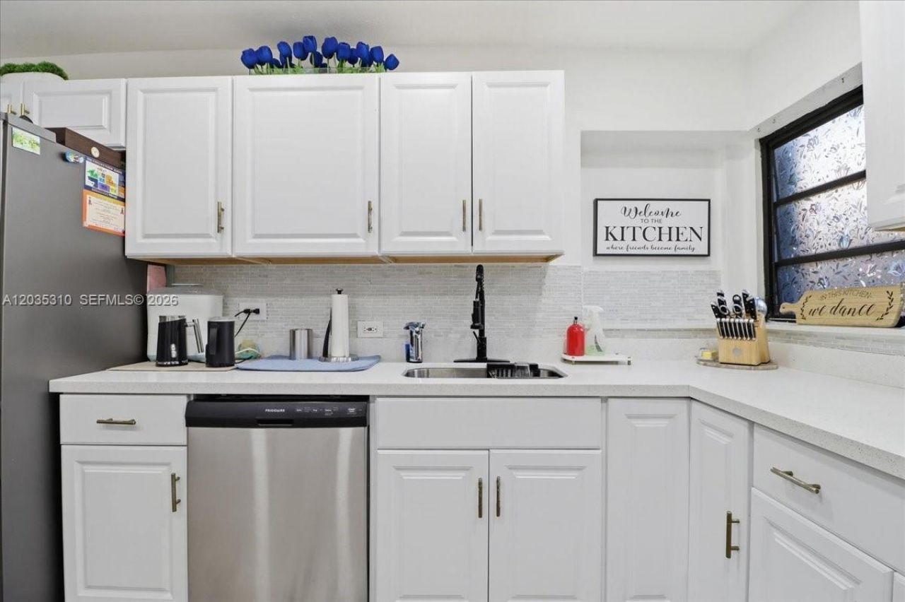 7551 Polk St , Hollywood, FL 33024 Photo