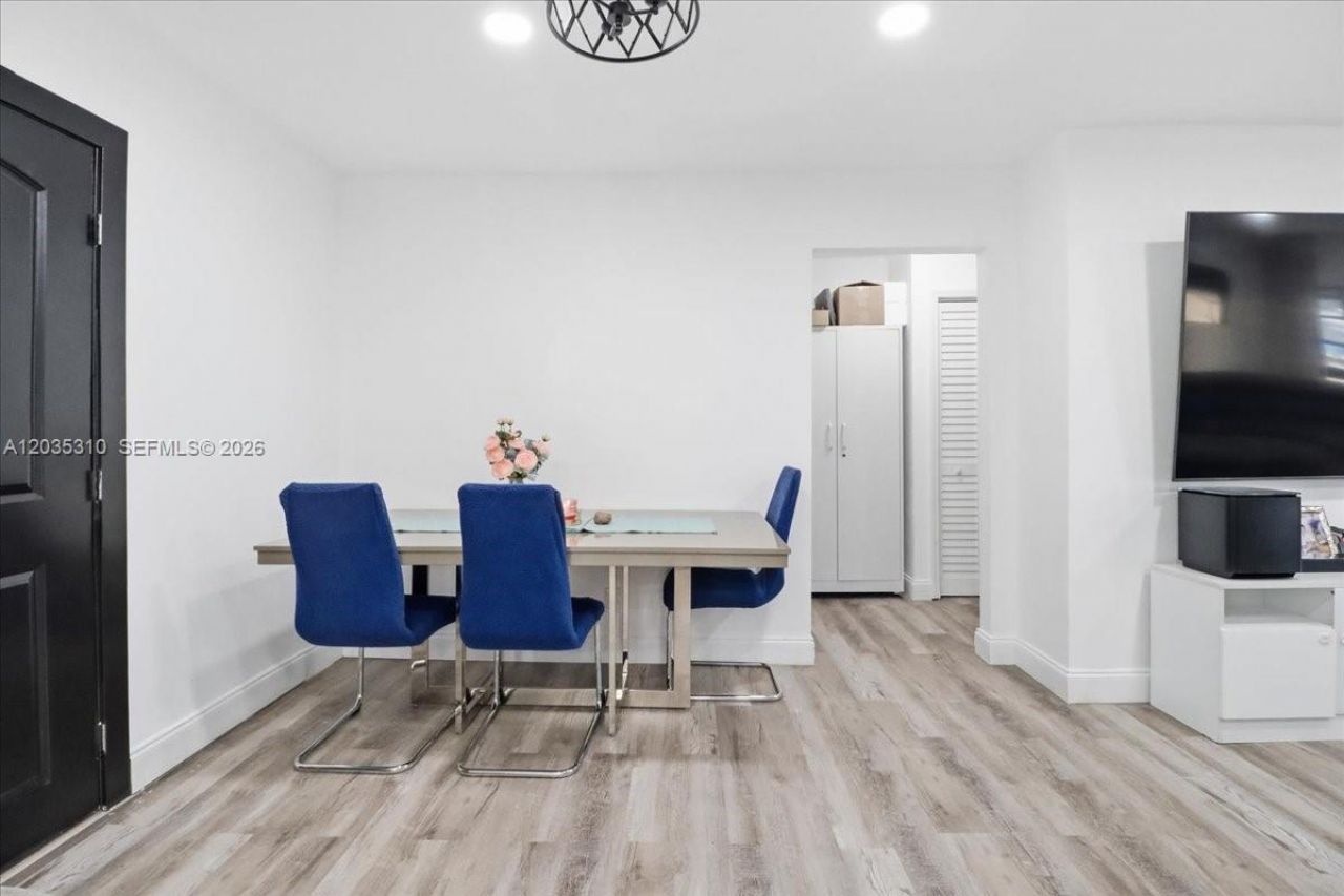 7551 Polk St , Hollywood, FL 33024 Photo