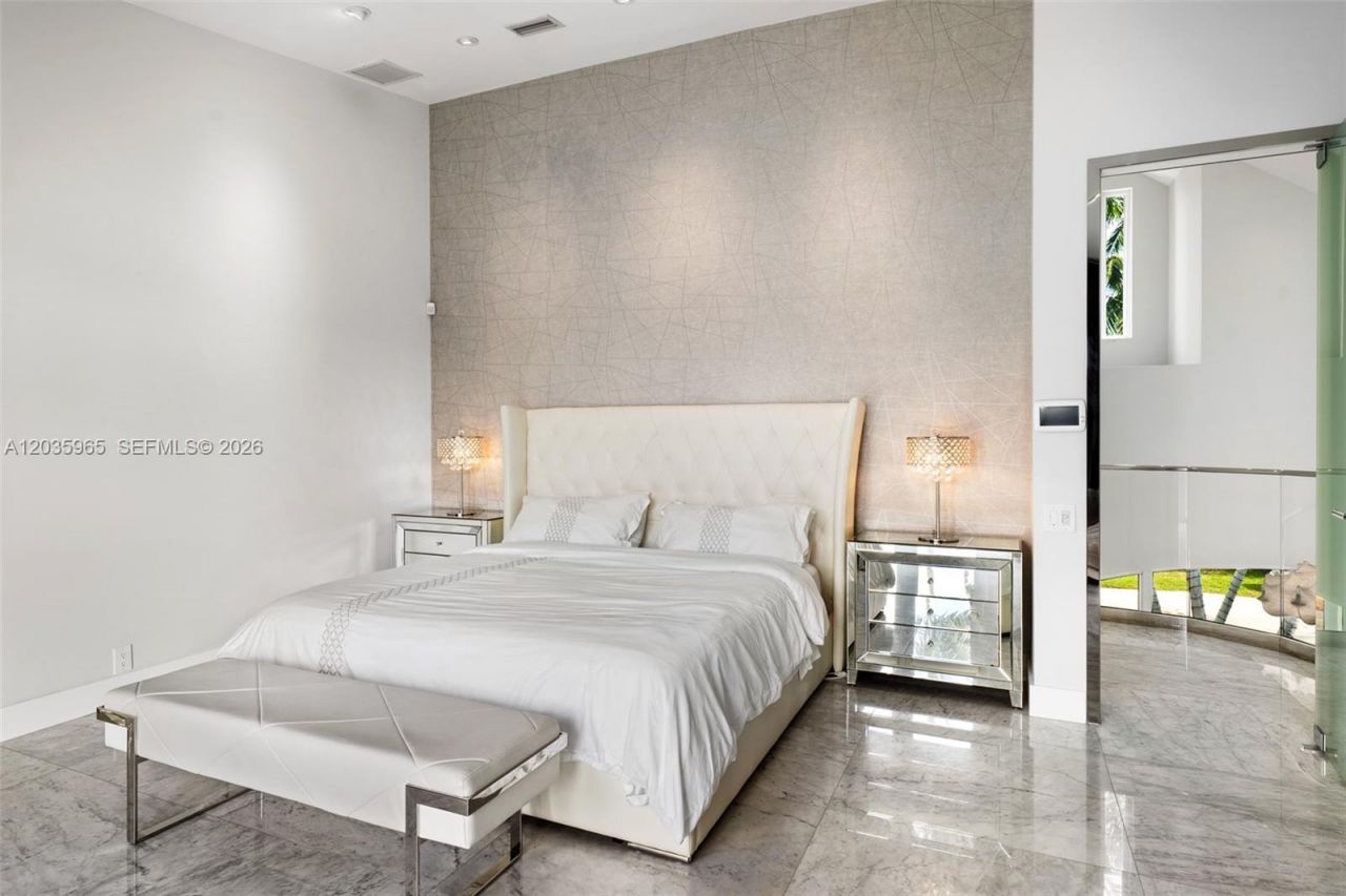 6944 Sunrise Ter , Coral Gables, FL 33133 Photo