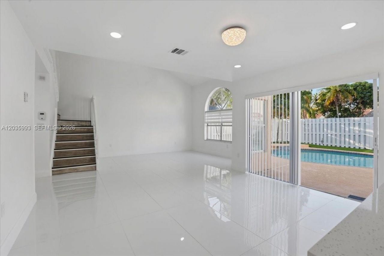 13209 NW 12th Ct , Sunrise, FL 33323 Photo