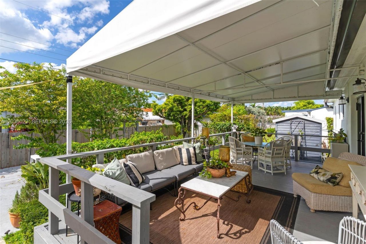 Please Call For Address, Miami, FL 33155 Photo